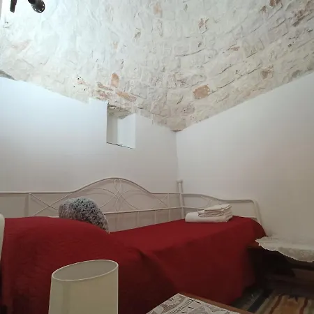 Trulli Belvedere Bed & Breakfast 3*